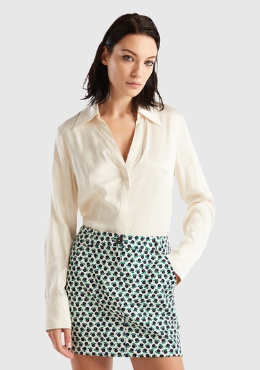  Kadın Krem Viskoz Gömlek