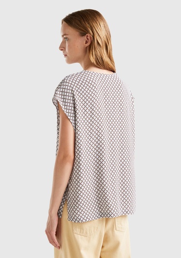  Kadın Buz Mavisi V Yaka Baklava Desenli Kolsuz Viskoz Bluz