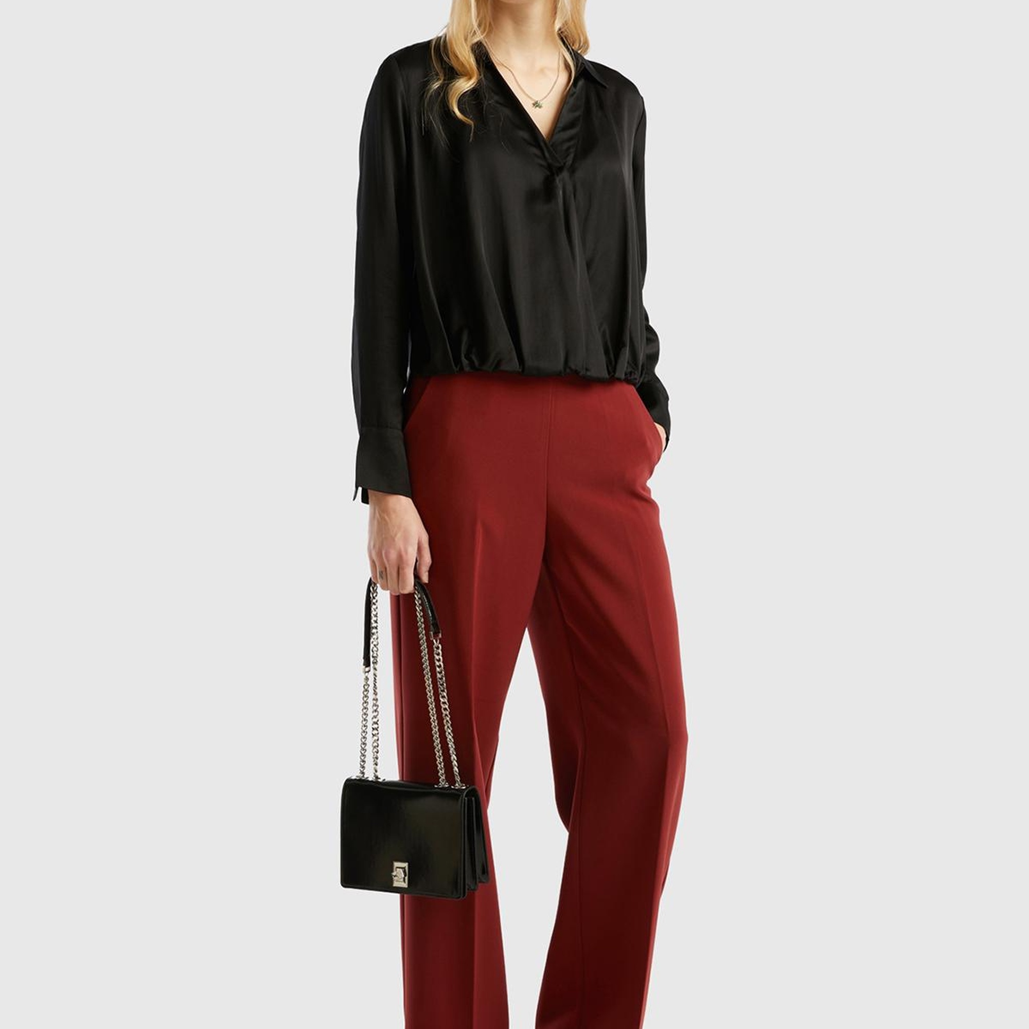 Kadın Siyah Modal Karışımlı Önü Çapraz Bluz