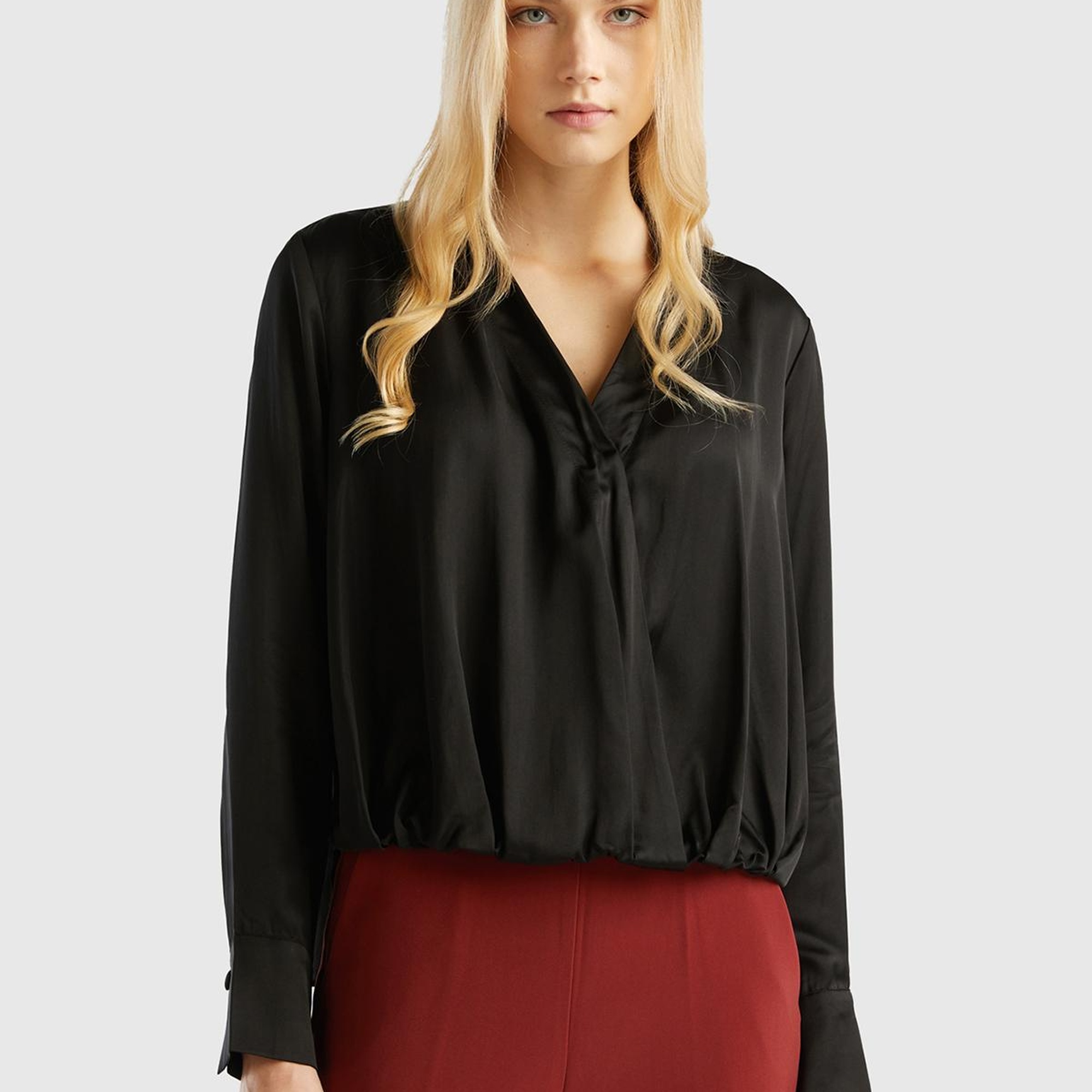 Kadın Siyah Modal Karışımlı Önü Çapraz Bluz