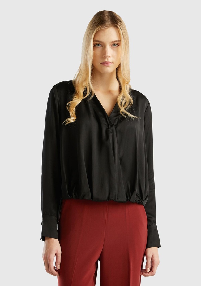  Kadın Siyah Modal Karışımlı Önü Çapraz Bluz