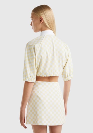  Kadın Sarı Dama Desenli Kısa Kollu Crop Koton Gömlek