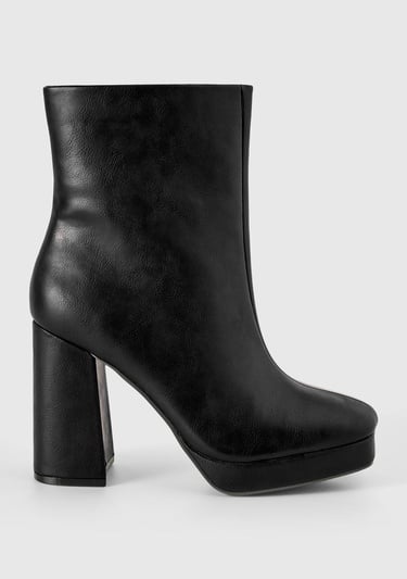  Kadın Siyah Suni Deri Yarım Çizme