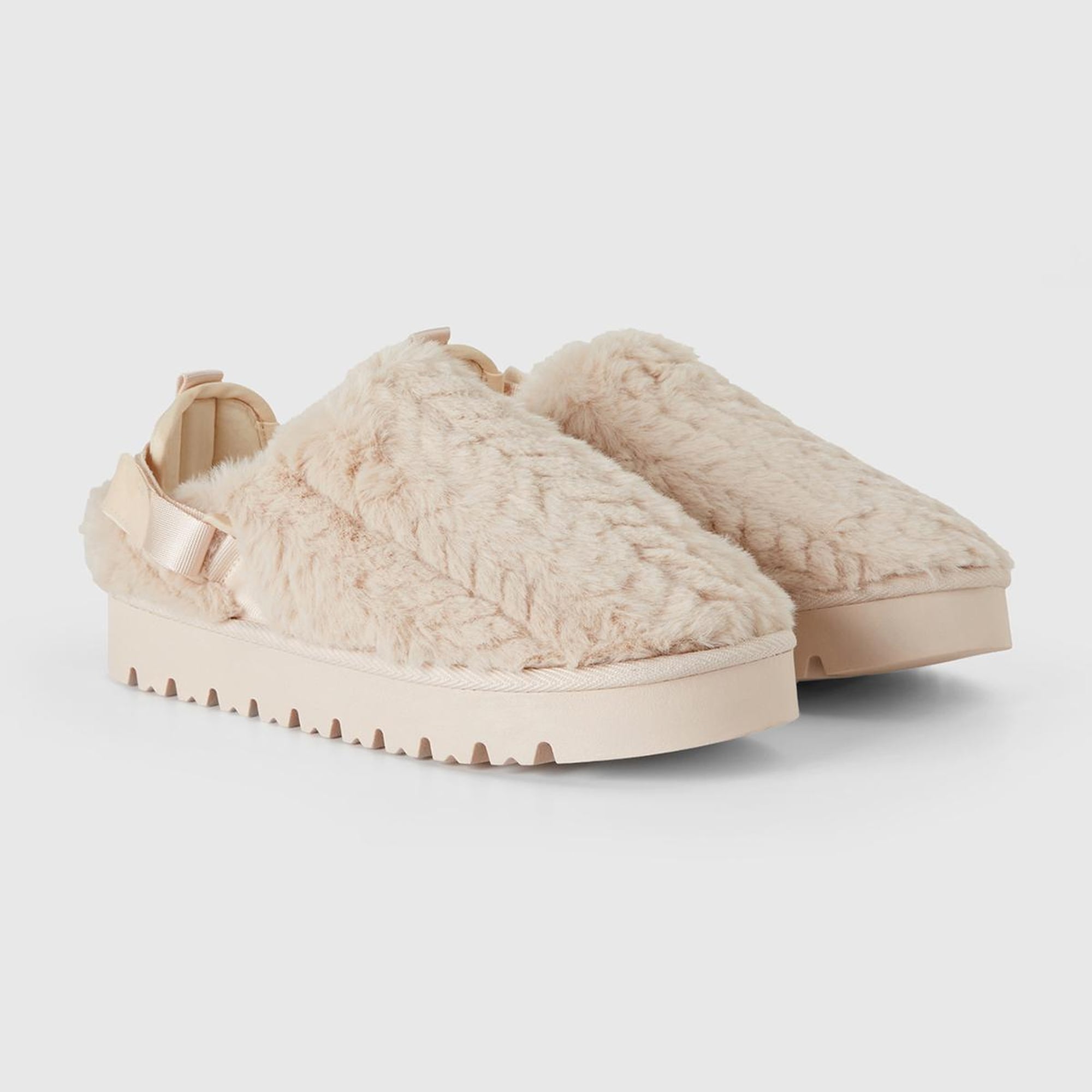 Kadın Beyaz Kürklü Ayakkabı