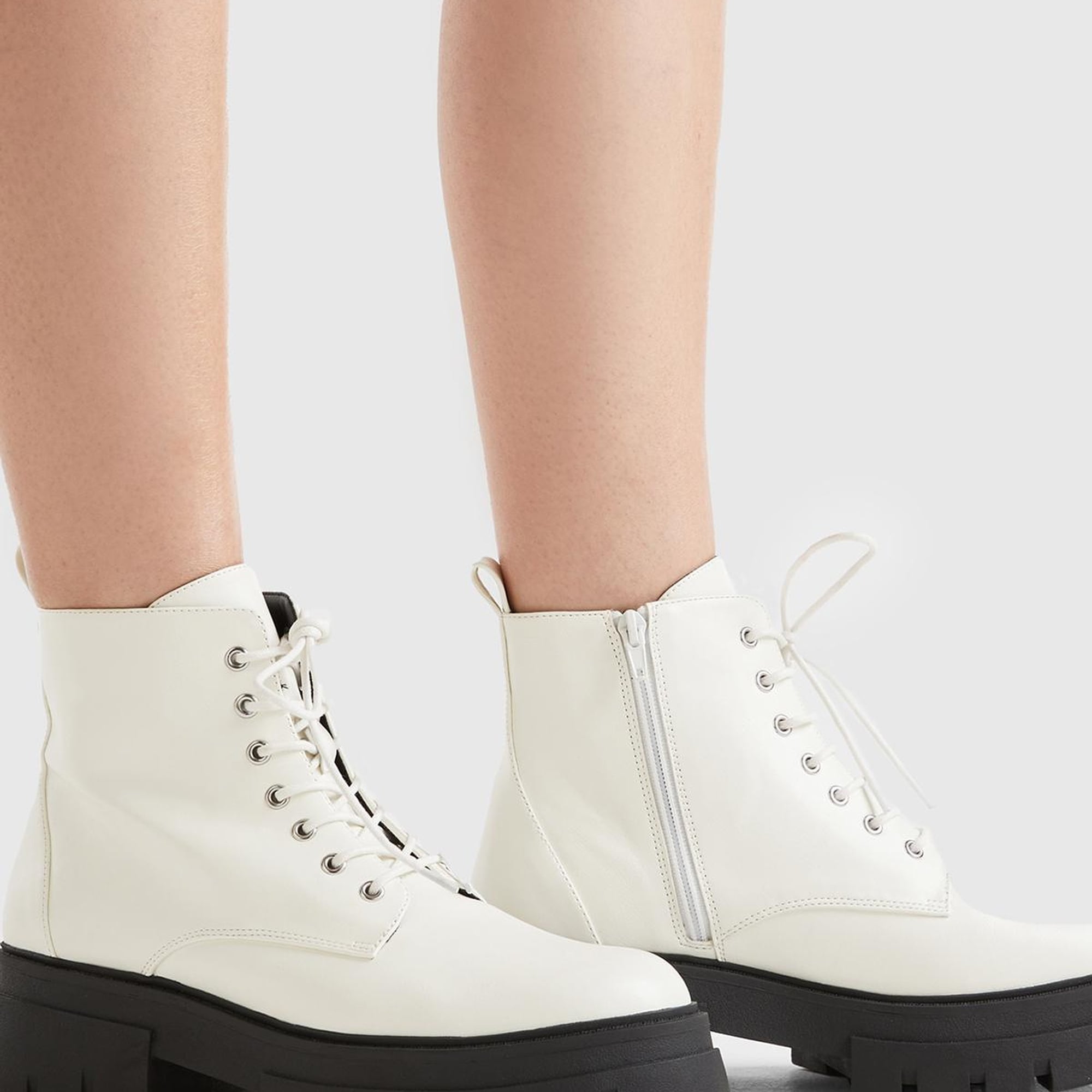 Kadın Beyaz Suni Deri Bot