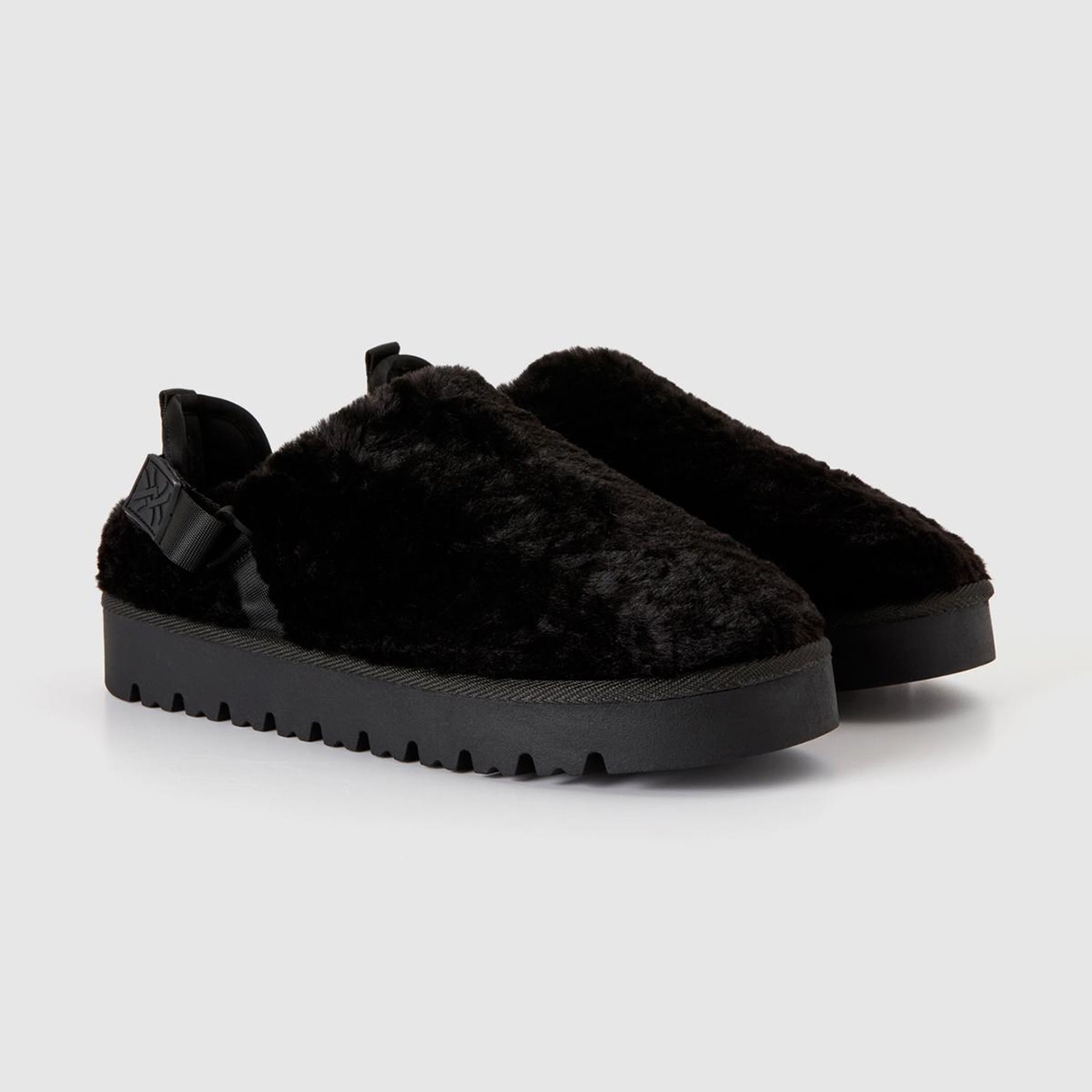 Kadın Siyah Kürklü Ayakkabı