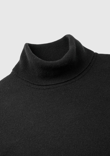  Kadın Siyah Dik Yaka %100 Merino Kazak