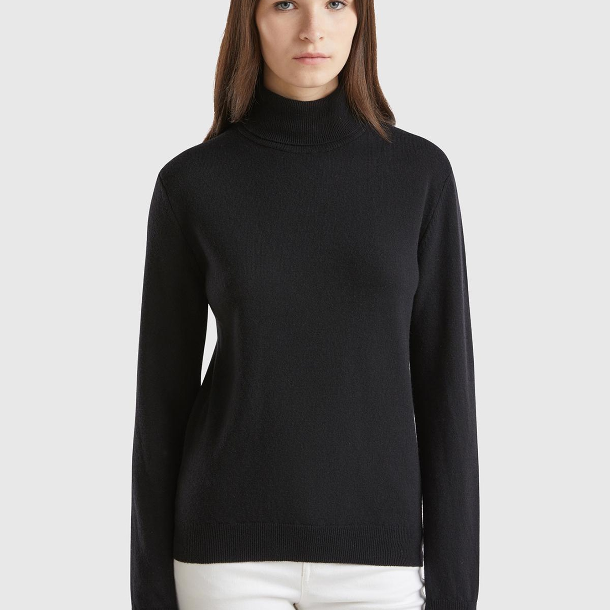 Kadın Siyah Dik Yaka %100 Merino Kazak