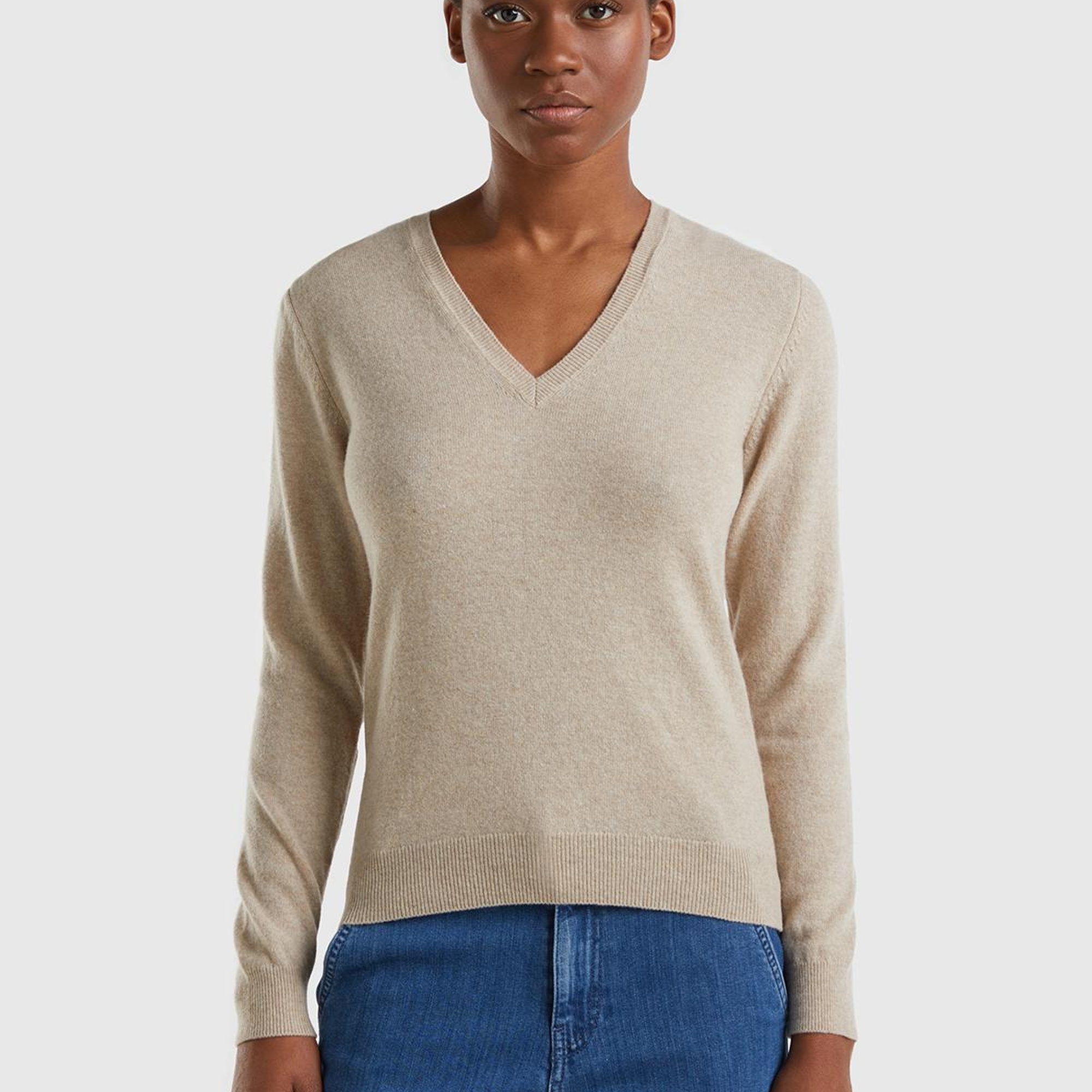 Kadın Bej Melanj V Yaka %100 Merino Kazak