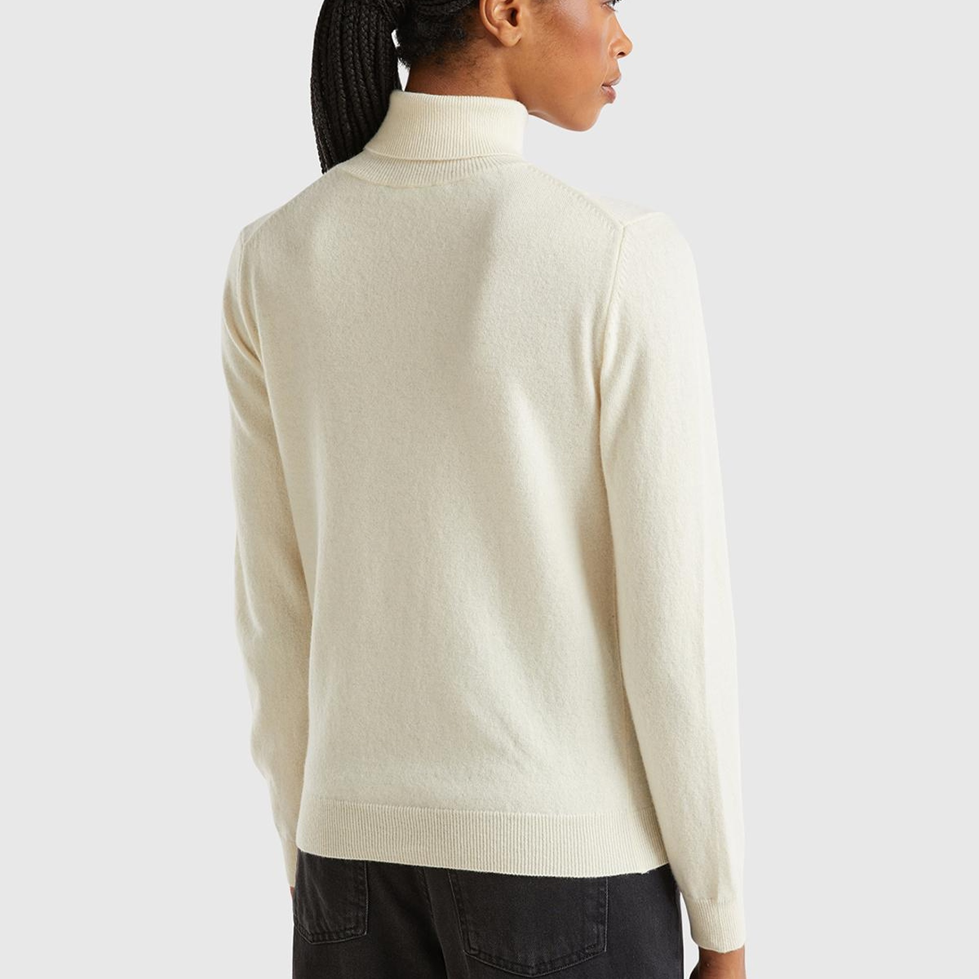 Kadın Krem Dik Yaka %100 Merino Kazak