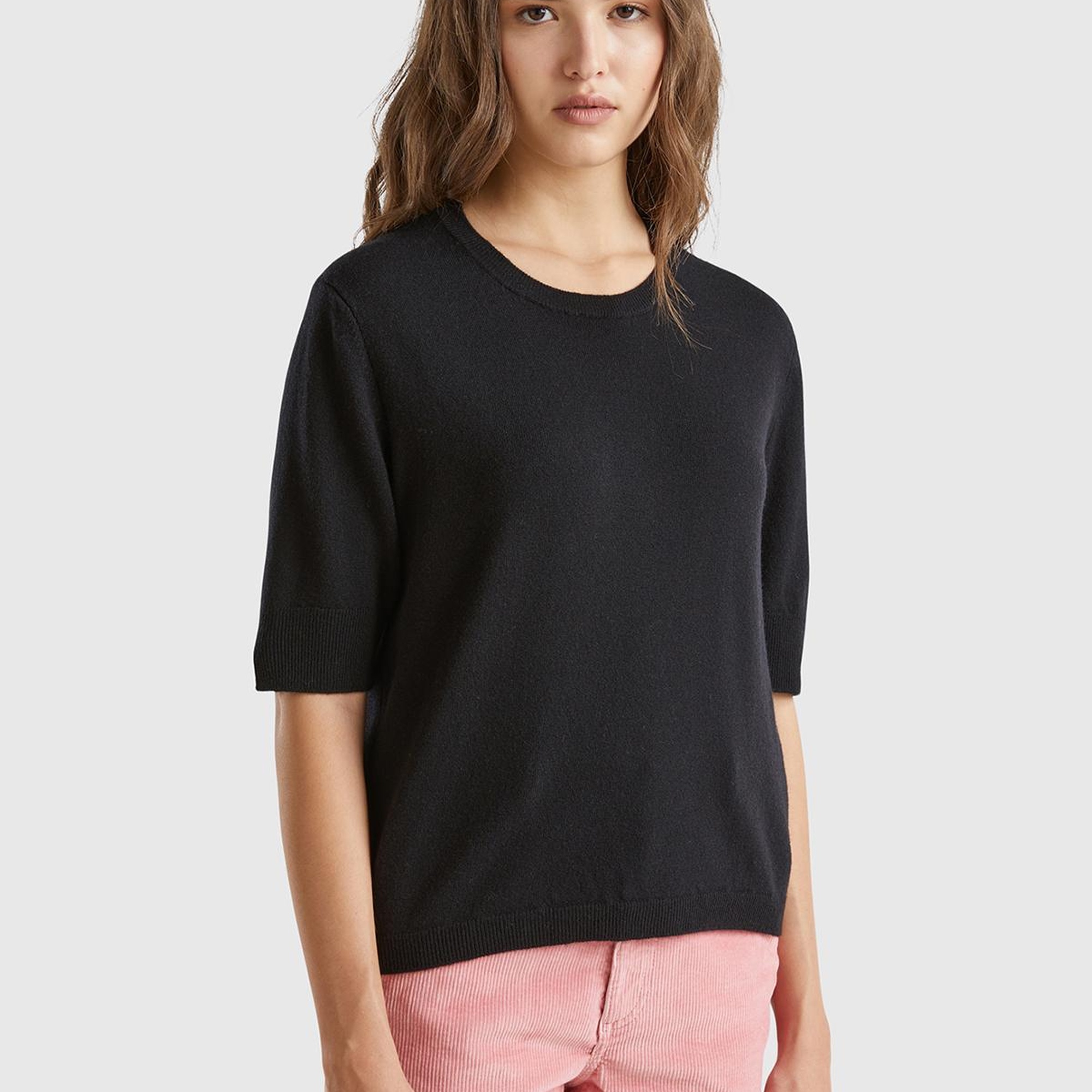 Kadın Siyah Bisiklet Yaka %100 Merino Kısa Kollu Kazak