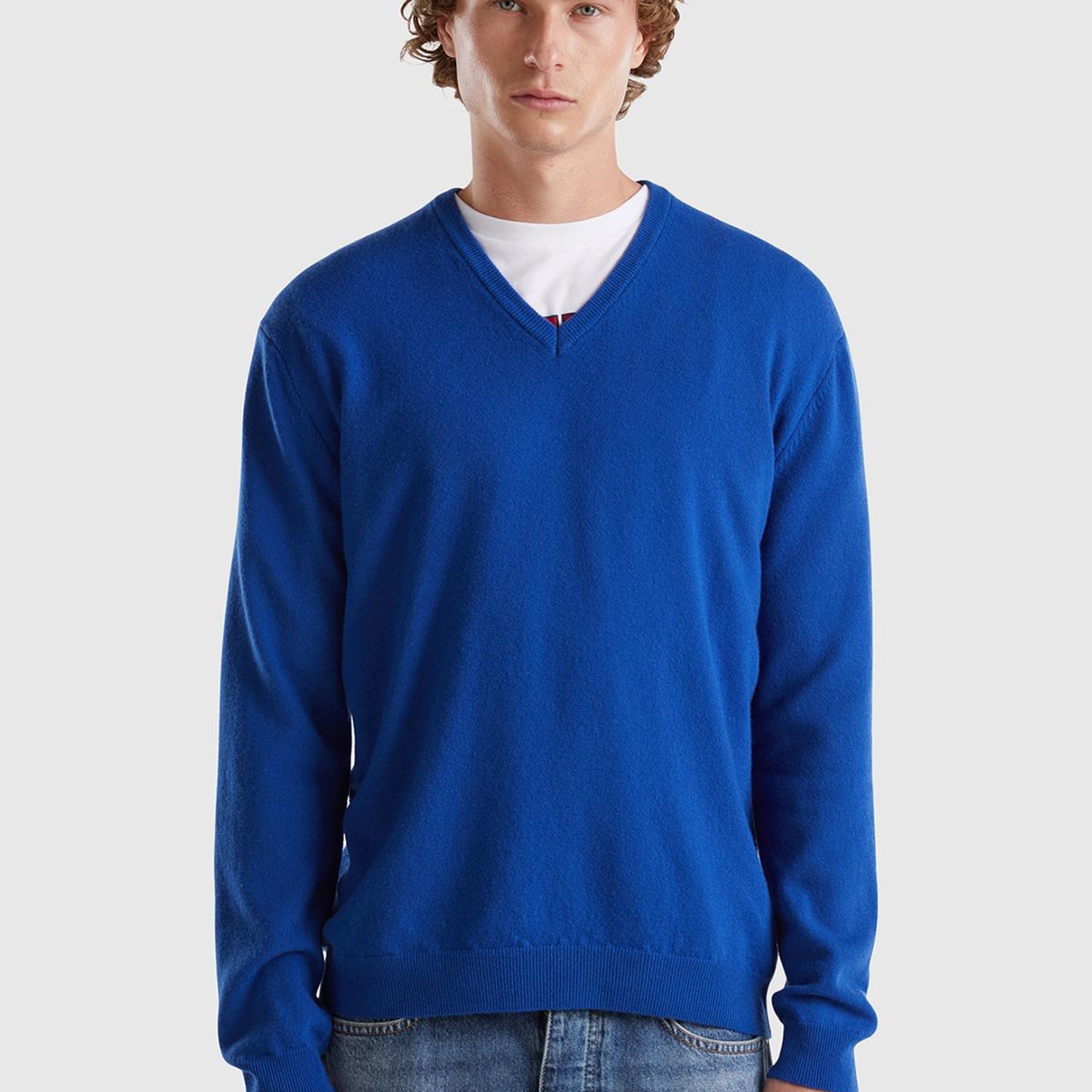 Erkek Koyu Mavi V Yaka %100 Merino Kazak