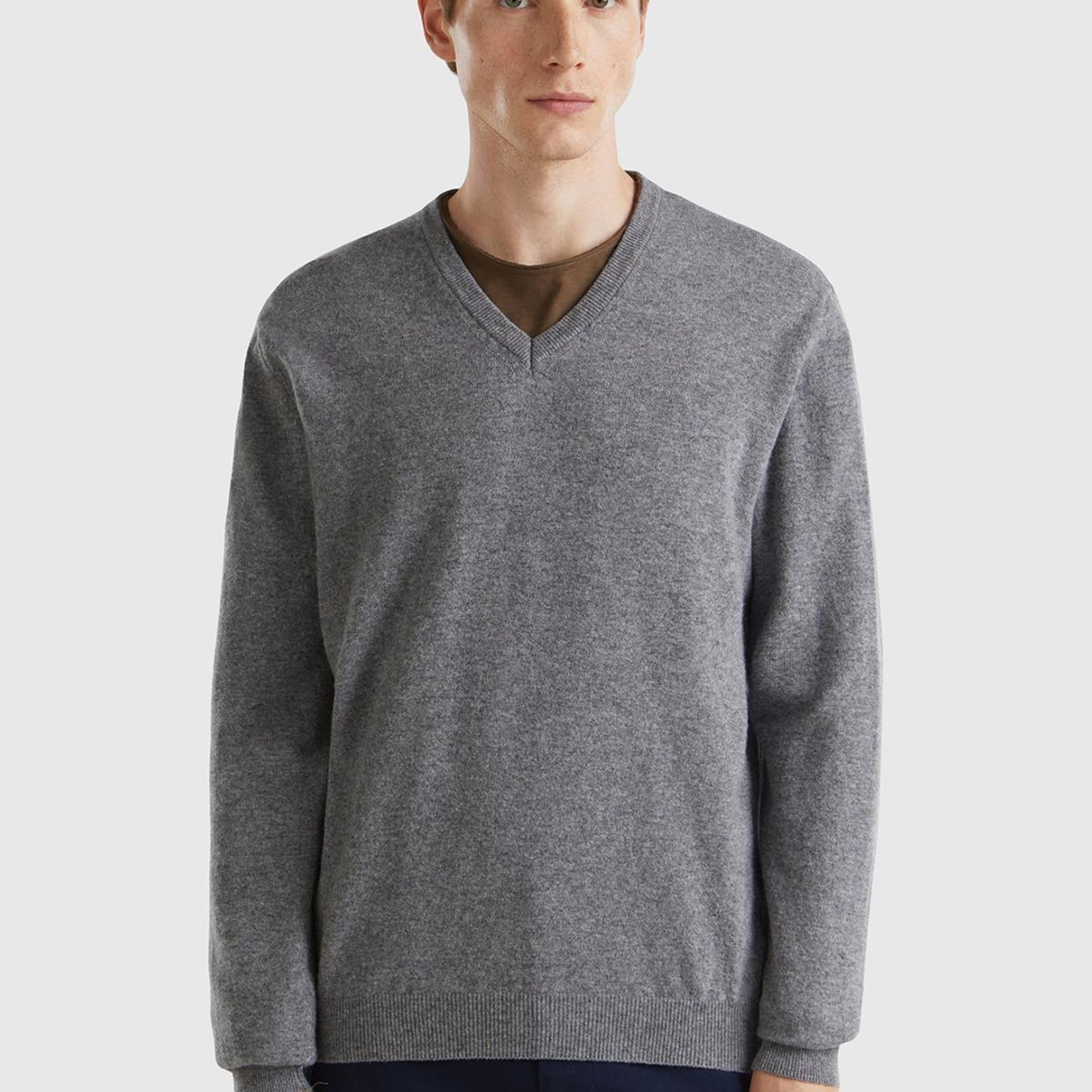 Erkek Antrasit Melanj V Yaka %100 Merino Kazak