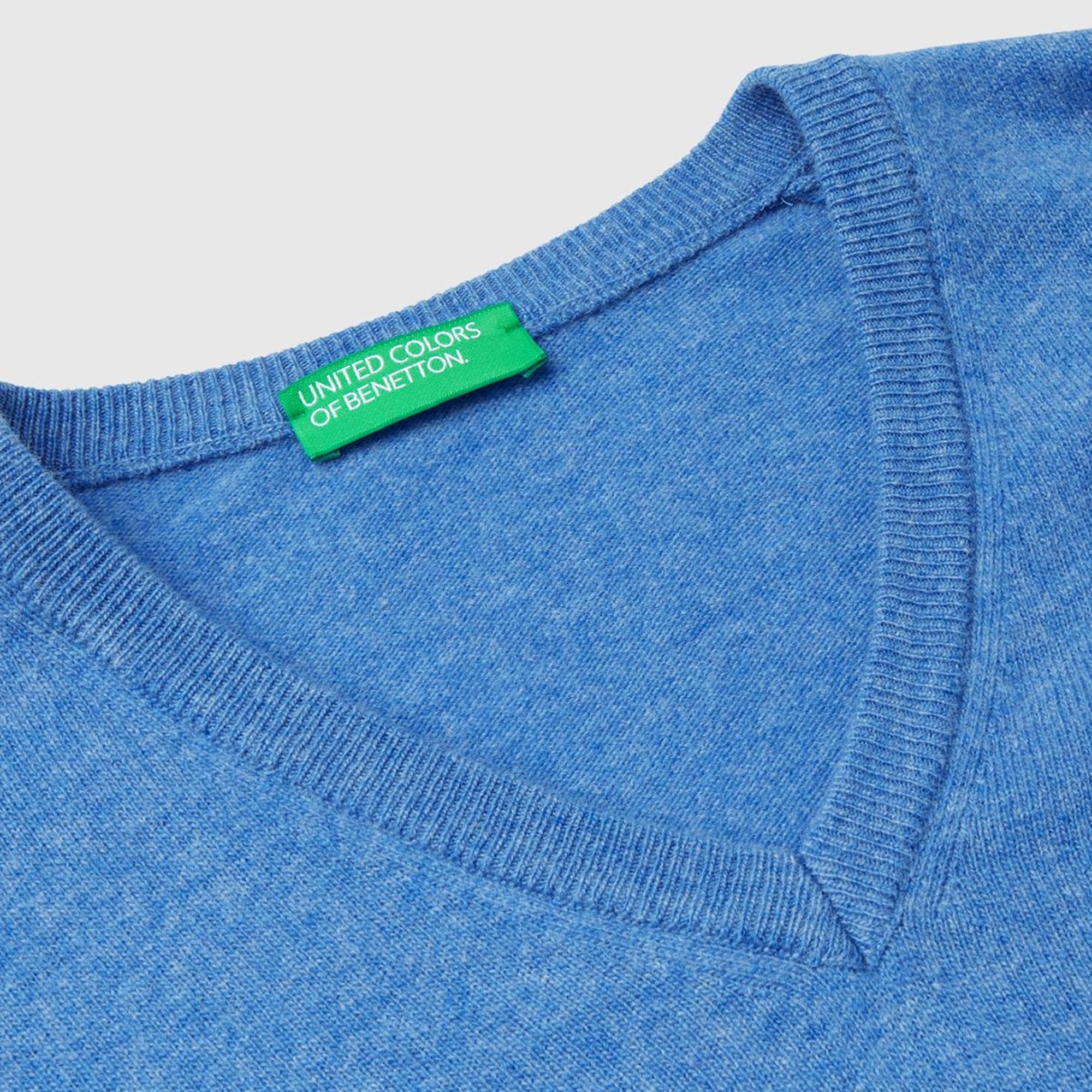 Erkek Mavi Melanj V Yaka %100 Merino Kazak