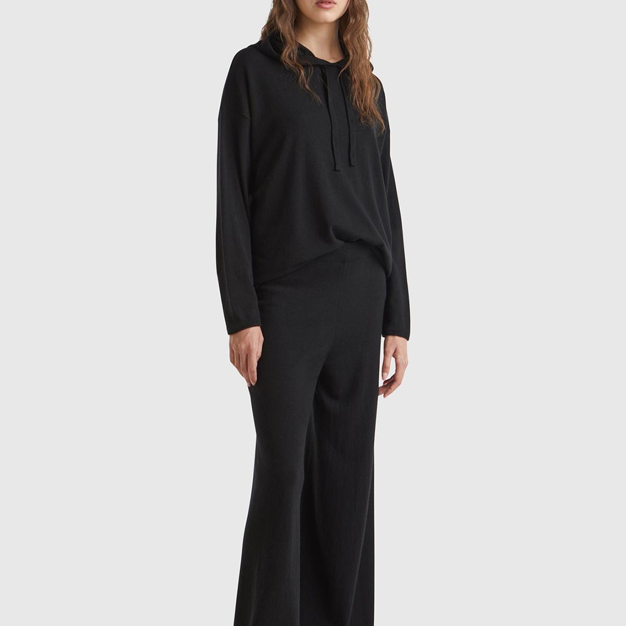 Kadın Siyah Kaşmir Karışımlı Kapşonlu Kazak