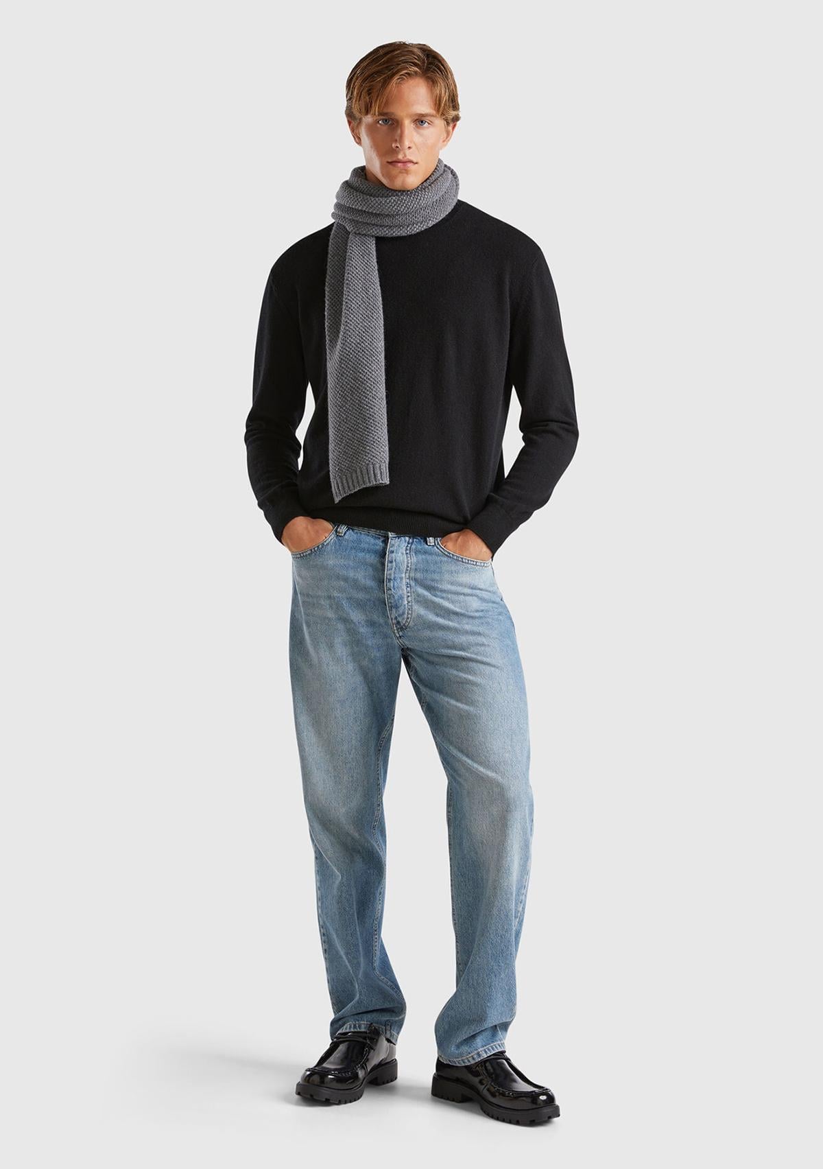  Erkek Siyah %100 Kaşmir Normal Kesim Ribanalı Yuvarlak Yaka Kazak