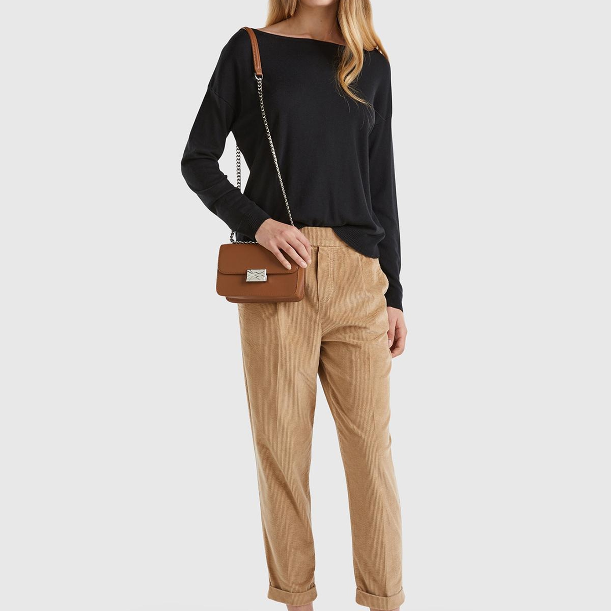 Kadın Siyah Pamuk ve Modal Karışımlı Ribana Detaylı Kayık Yaka Kazak