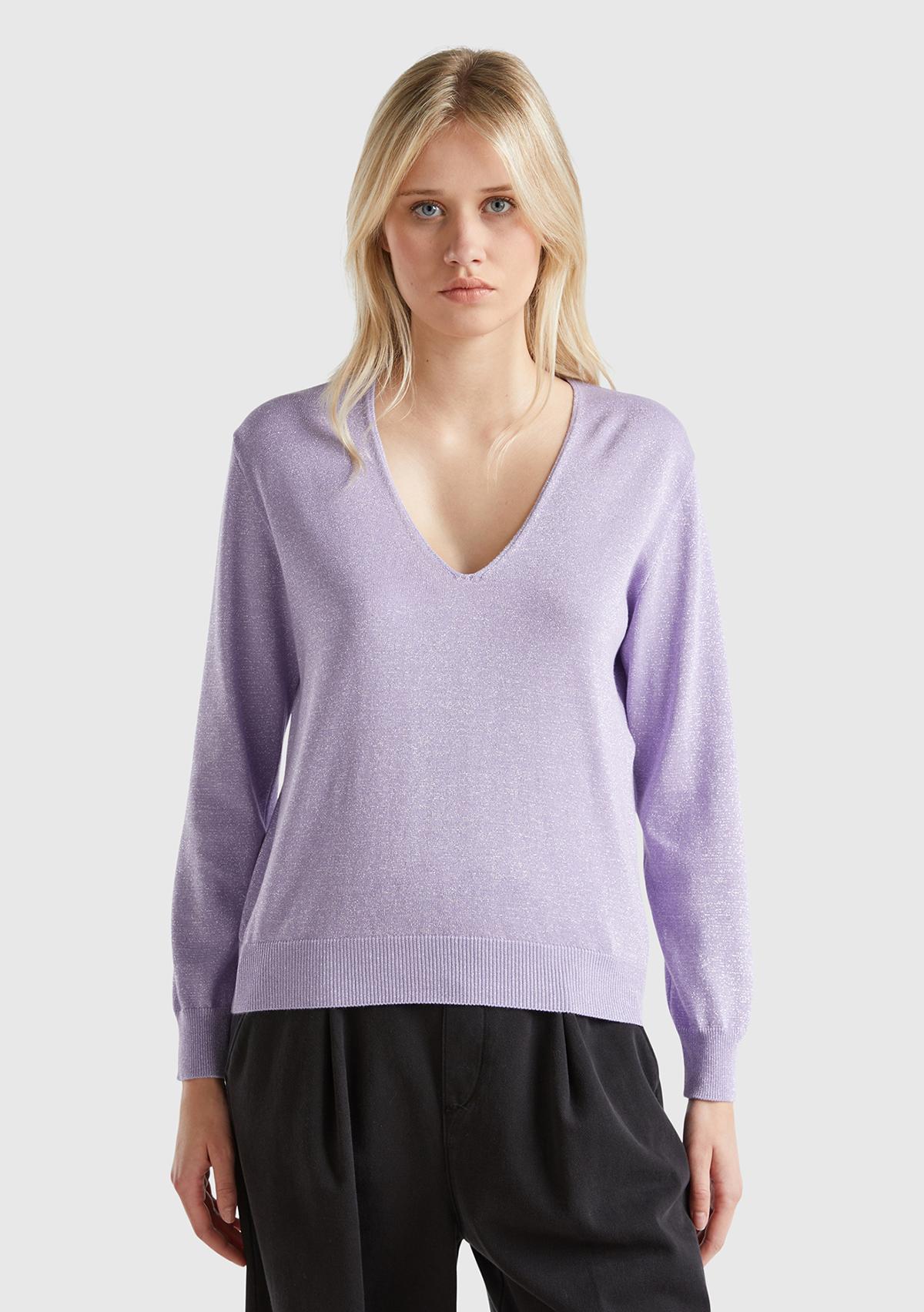  Kadın Pembe Pamuk ve Viskoz Karışımlı Rahat Kesim Geniş V Yaka Kazak