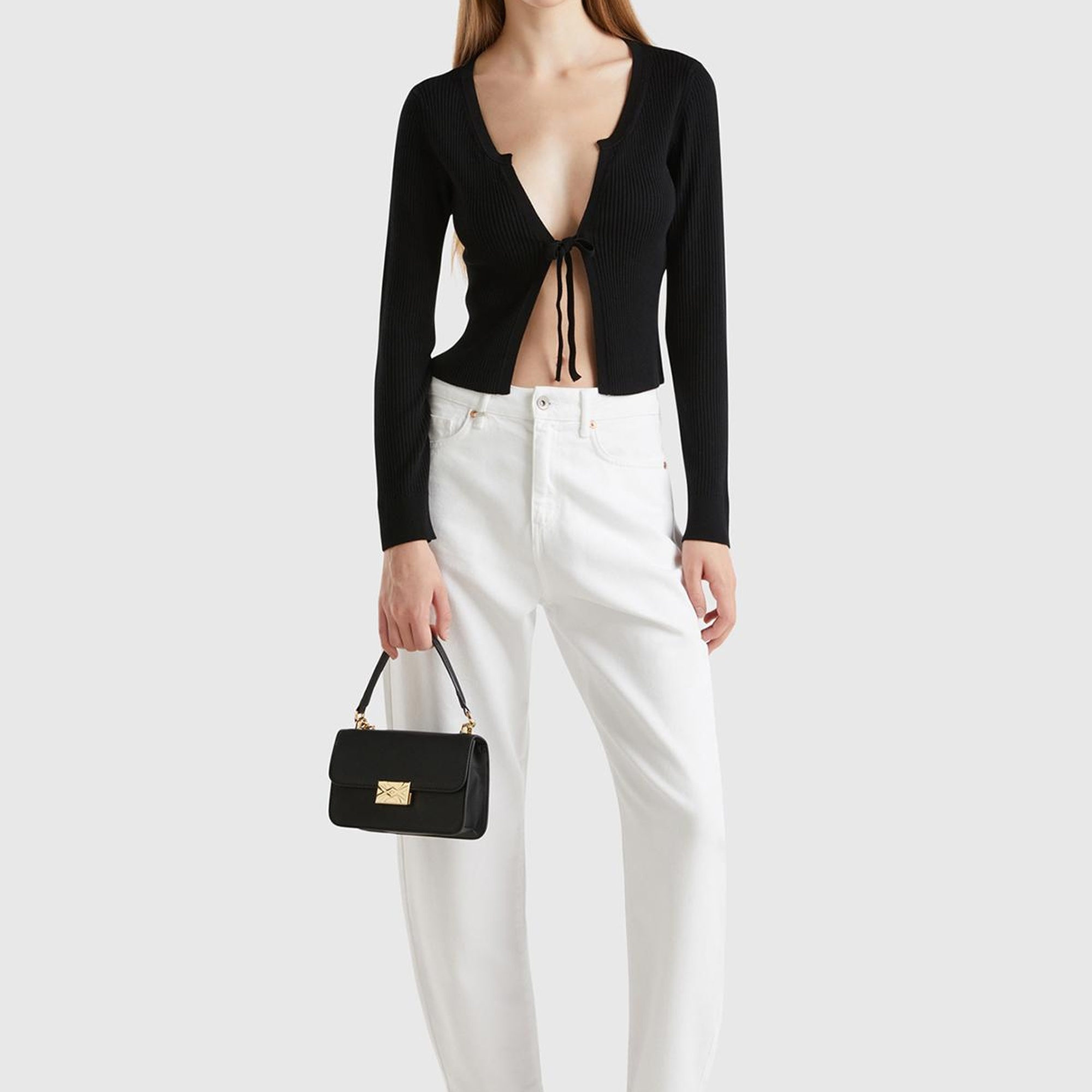 Kadın Siyah Viskoz Karışımlı Önü Bağlama Detaylı Geniş V Yaka Hırka