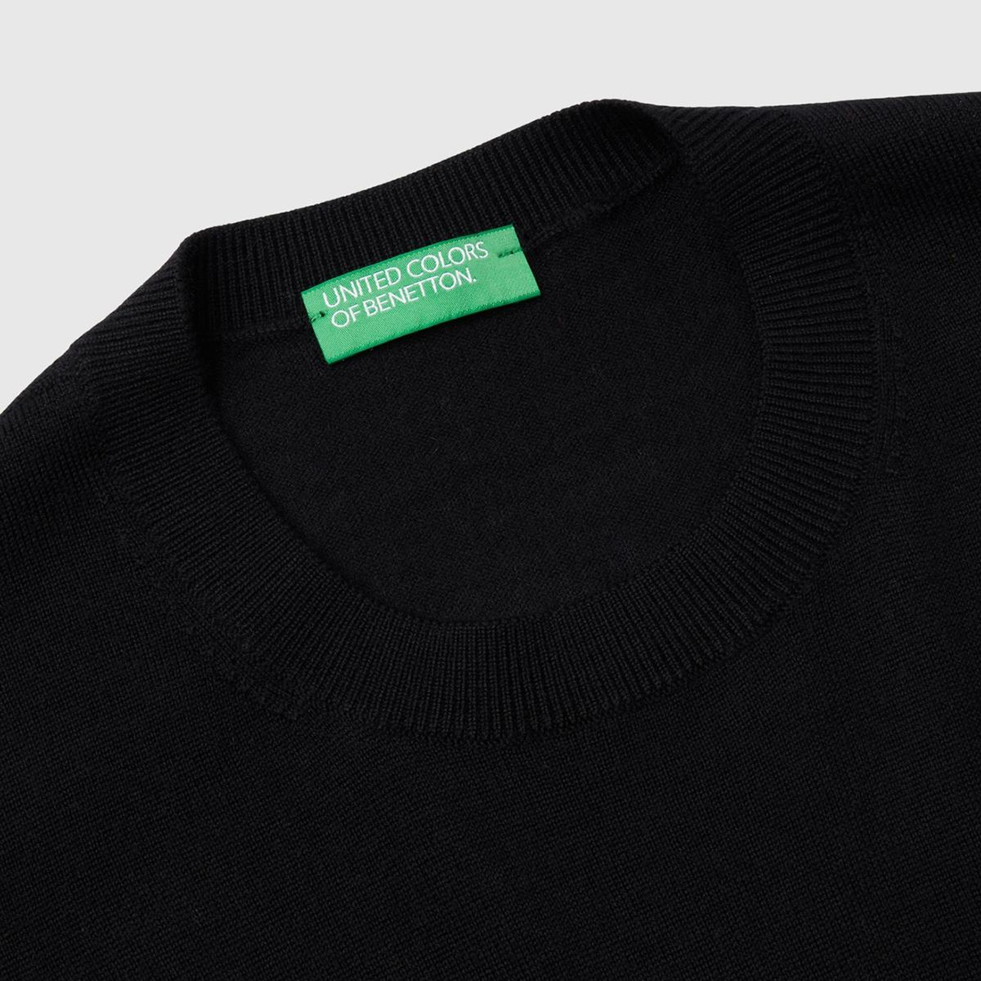 Erkek Siyah %100 Extra Fine Merino Kazak