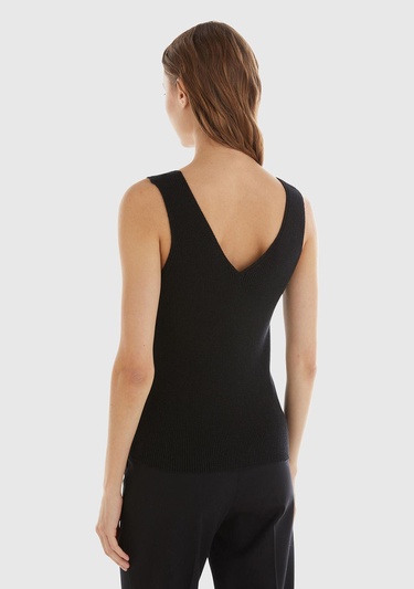  Kadın Siyah Pamuk ve Viskoz Karışımlı Geniş Askılı Kolsuz V Yaka Üst