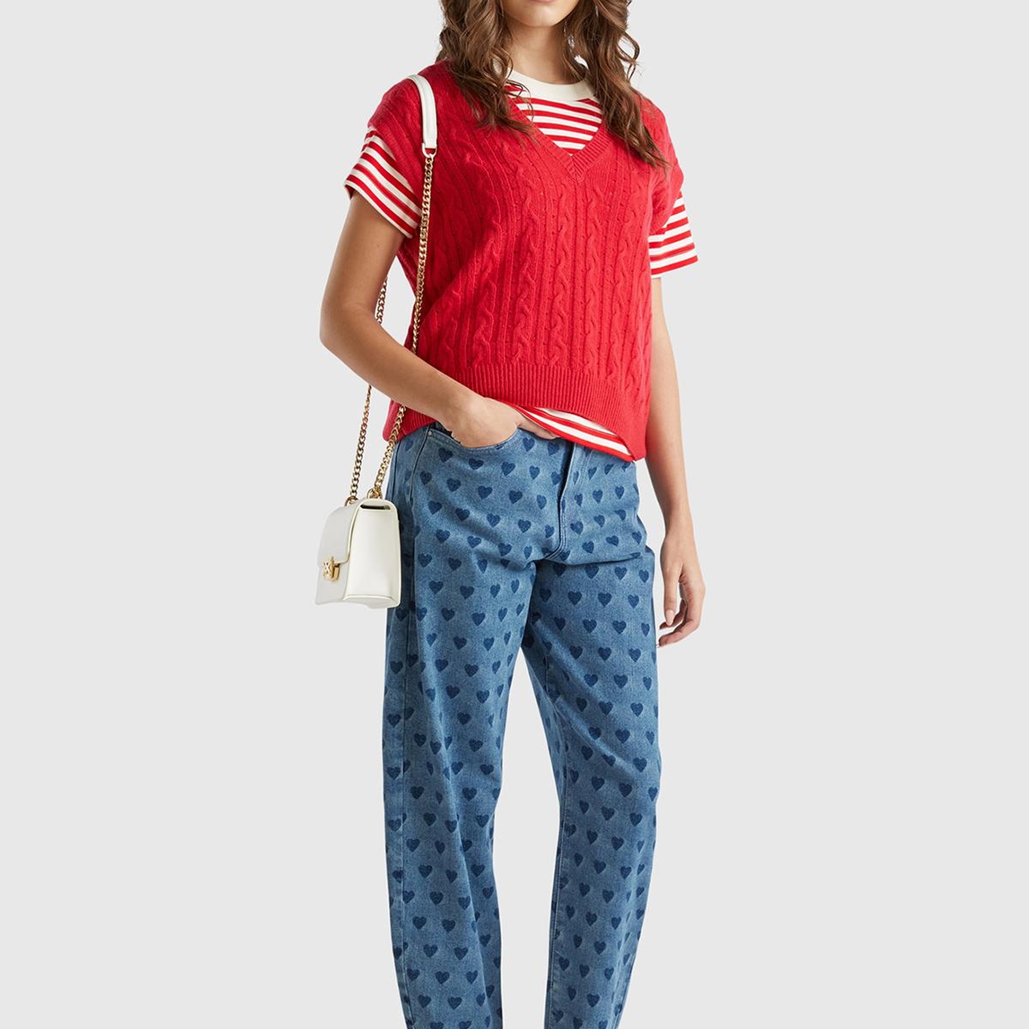 Kadın Kırmızı Yün Karışımlı Örgü Detaylı V Yaka Kazak