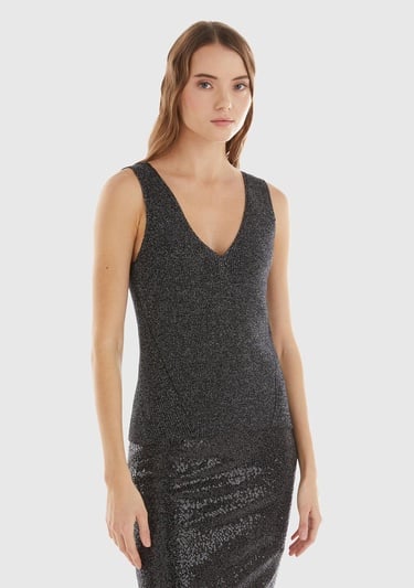  Kadın Gümüş Pamuk ve Viskoz Karışımlı Geniş Askılı Kolsuz V Yaka Üst