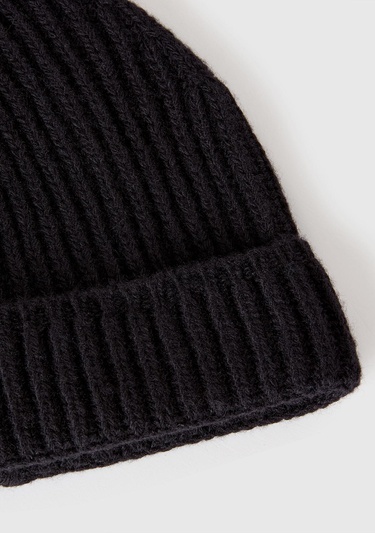  Erkek Siyah Yünlü Bere