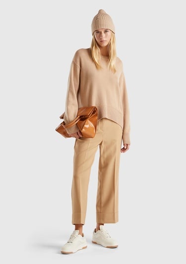  Kadın Bej Yün Karışımlı Alt Kısmı Geniş Bisiklet Yaka Kazak