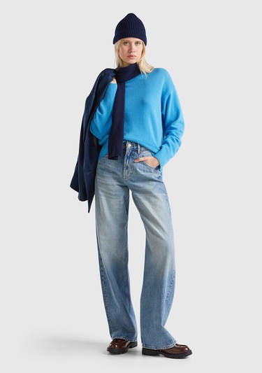  Kadın Mavi Yün Karışımlı Alt Kısmı Geniş Bisiklet Yaka Kazak