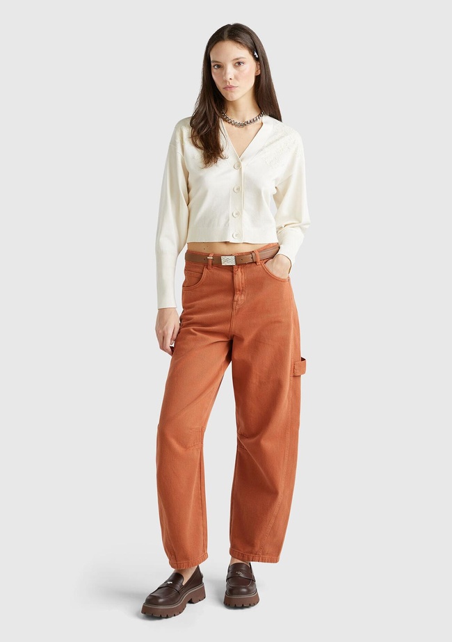  Kadın Beyaz Viskoz Karışımlı Önü Dantel Detaylı Yüksek Manşet Hırka