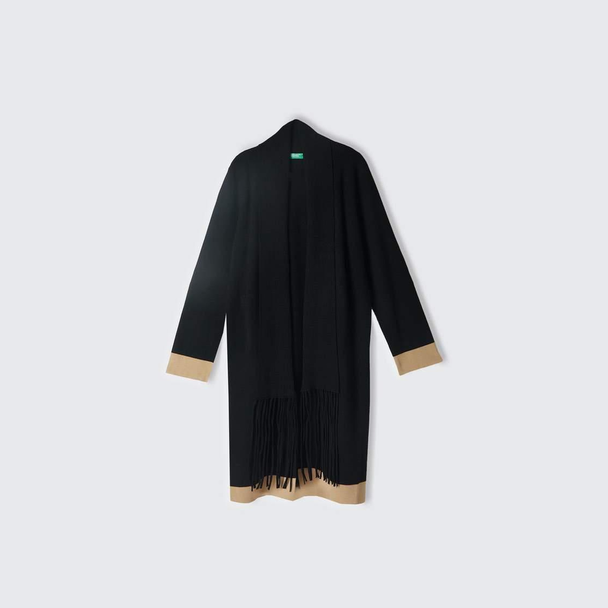 Kadın Siyah Viskoz Karışımlı Püsküllü Şal Yakalı Örme Hırka