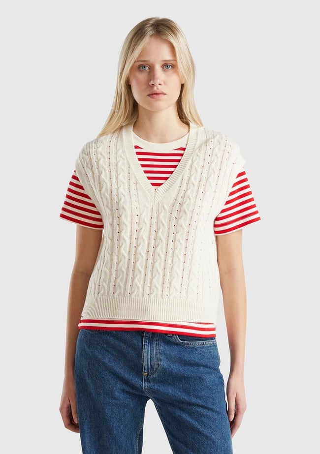  Kadın Krem Yün Karışımlı Örgü Detaylı V Yaka Kazak