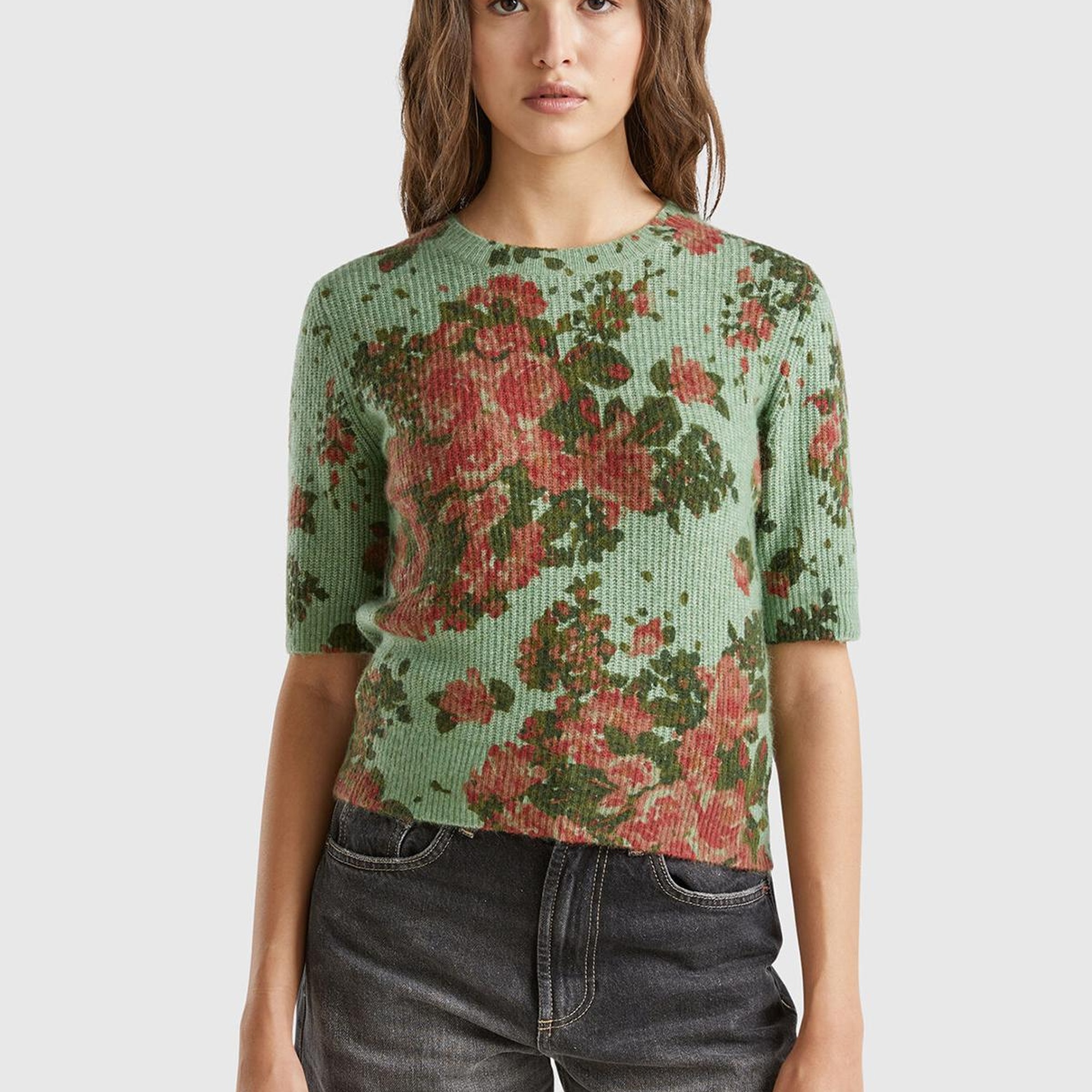 Kadın Yeşil Yün Karışımlı Tamamı Çiçek Desenli Bisiklet Yaka Kısa Kazak