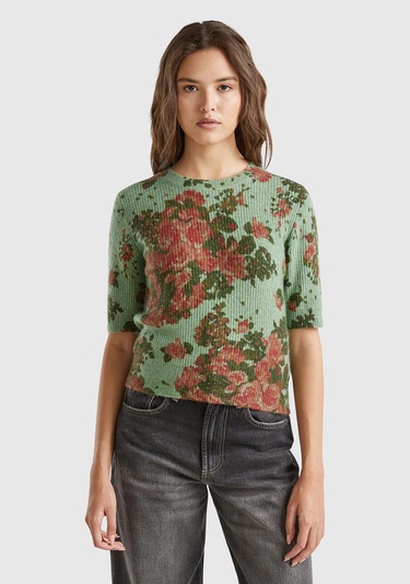  Kadın Yeşil Yün Karışımlı Tamamı Çiçek Desenli Bisiklet Yaka Kısa Kazak