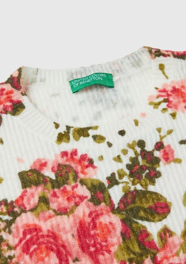  Kadın Beyaz Yün Karışımlı Tamamı Çiçek Desenli Bisiklet Yaka Kısa Kazak