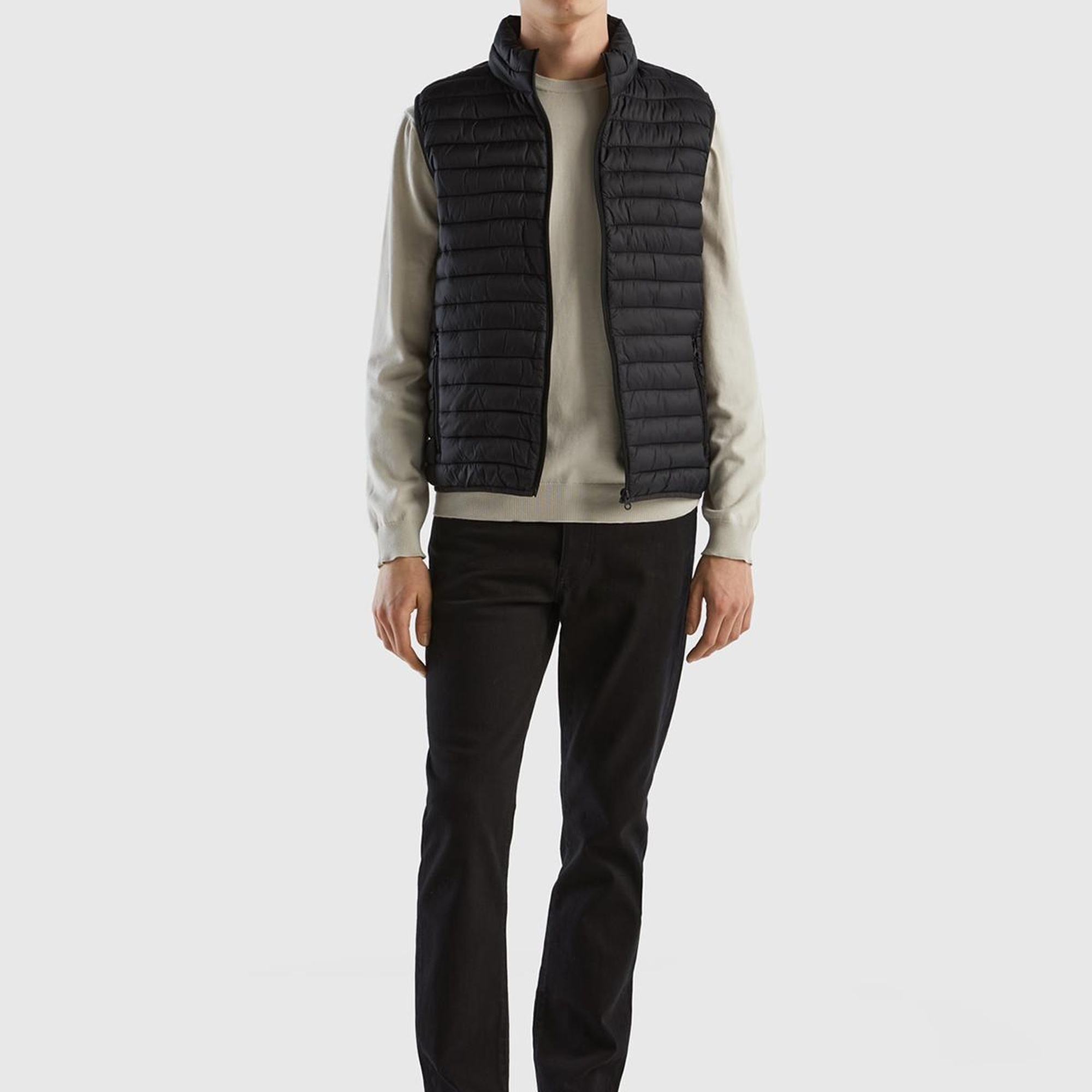 Erkek Siyah Eco-Recyle Dolgulu Pufa Yelek