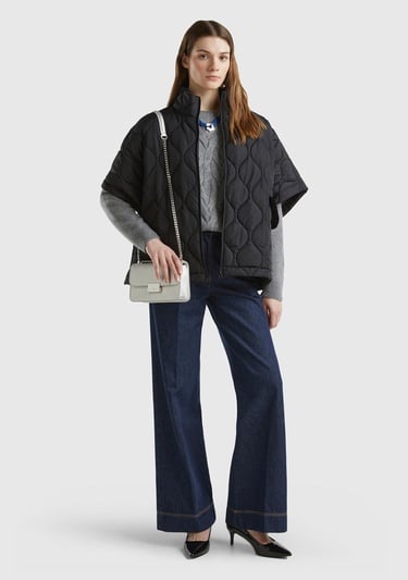  Kadın Siyah Fermuarlı Pelerin Mont