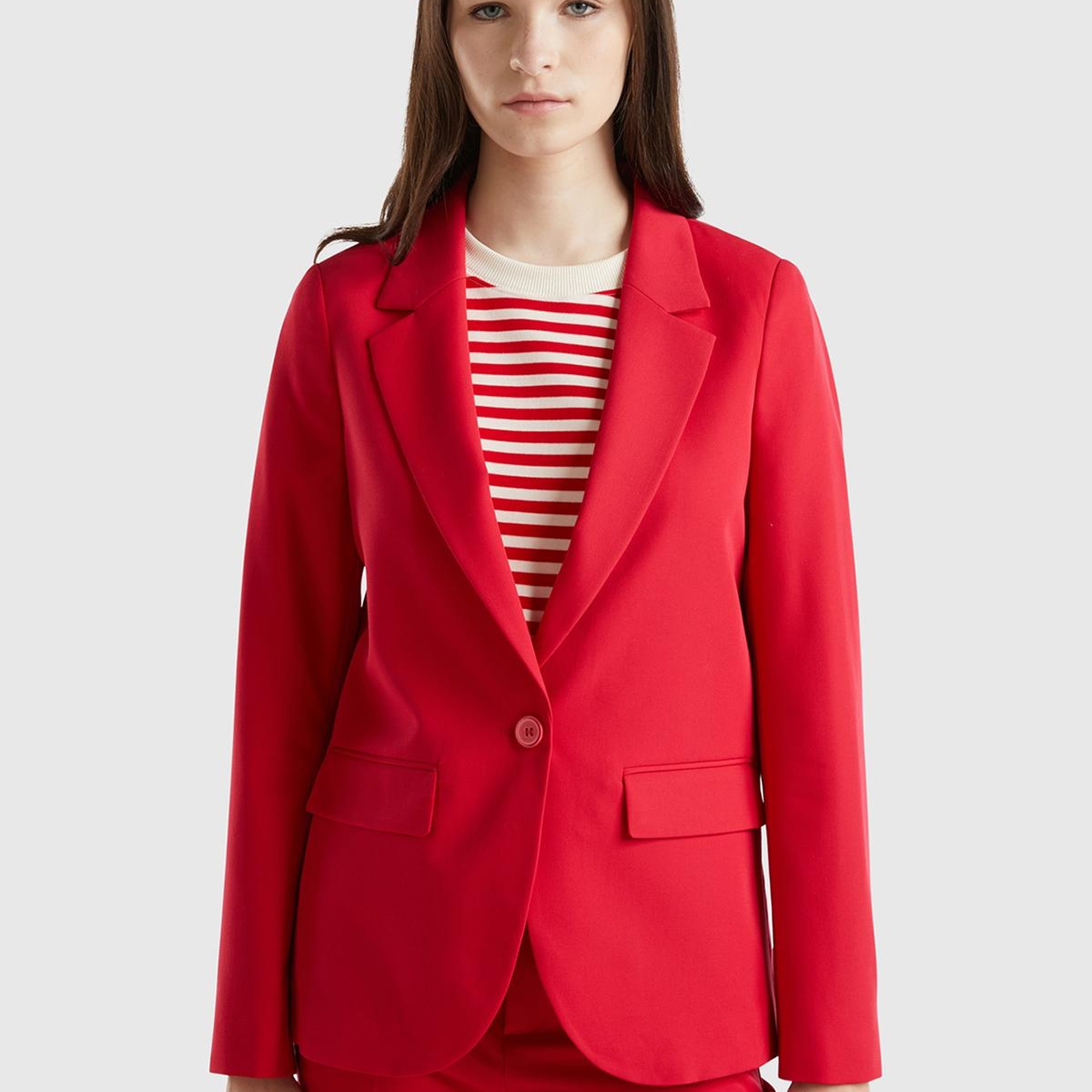 Kadın Kırmızı Poliviskoz Tek Düğmeli Kırlangıç Yaka Blazer Ceket