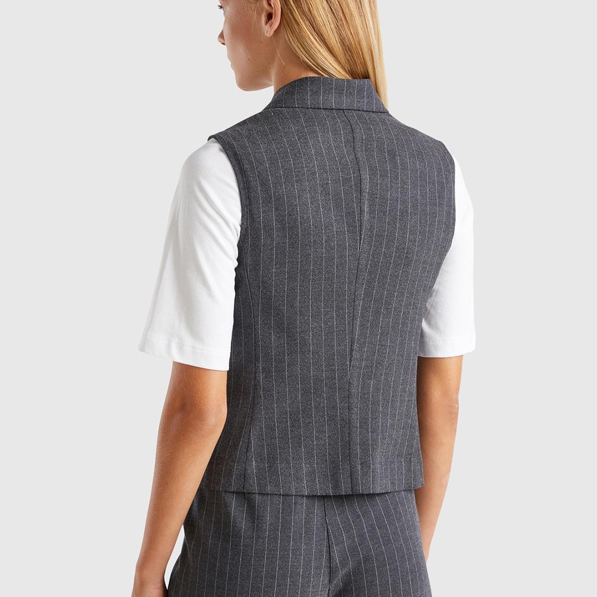 Kadın Antrasit Viskoz Karışımlı Düğmeli Çizgili Sivri Yaka Kruvaze Yelek