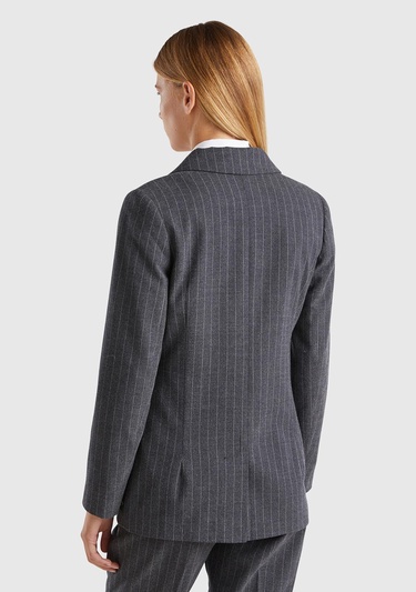  Kadın Antrasit Viskoz Karışımlı Düğme Kapamalı Çizgili Sivri Yaka Blazer Ceket