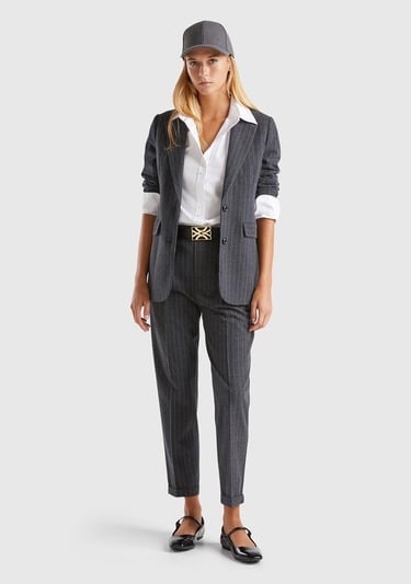  Kadın Antrasit Viskoz Karışımlı Düğme Kapamalı Çizgili Sivri Yaka Blazer Ceket