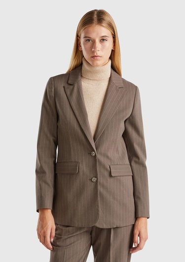  Kadın Taba Viskoz Karışımlı Düğme Kapamalı Çizgili Sivri Yaka Blazer Ceket