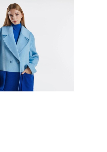  Kadın Turkuaz Kontrast Renk Detaylı Yanları Cepli Tek Düğmeli Kaban