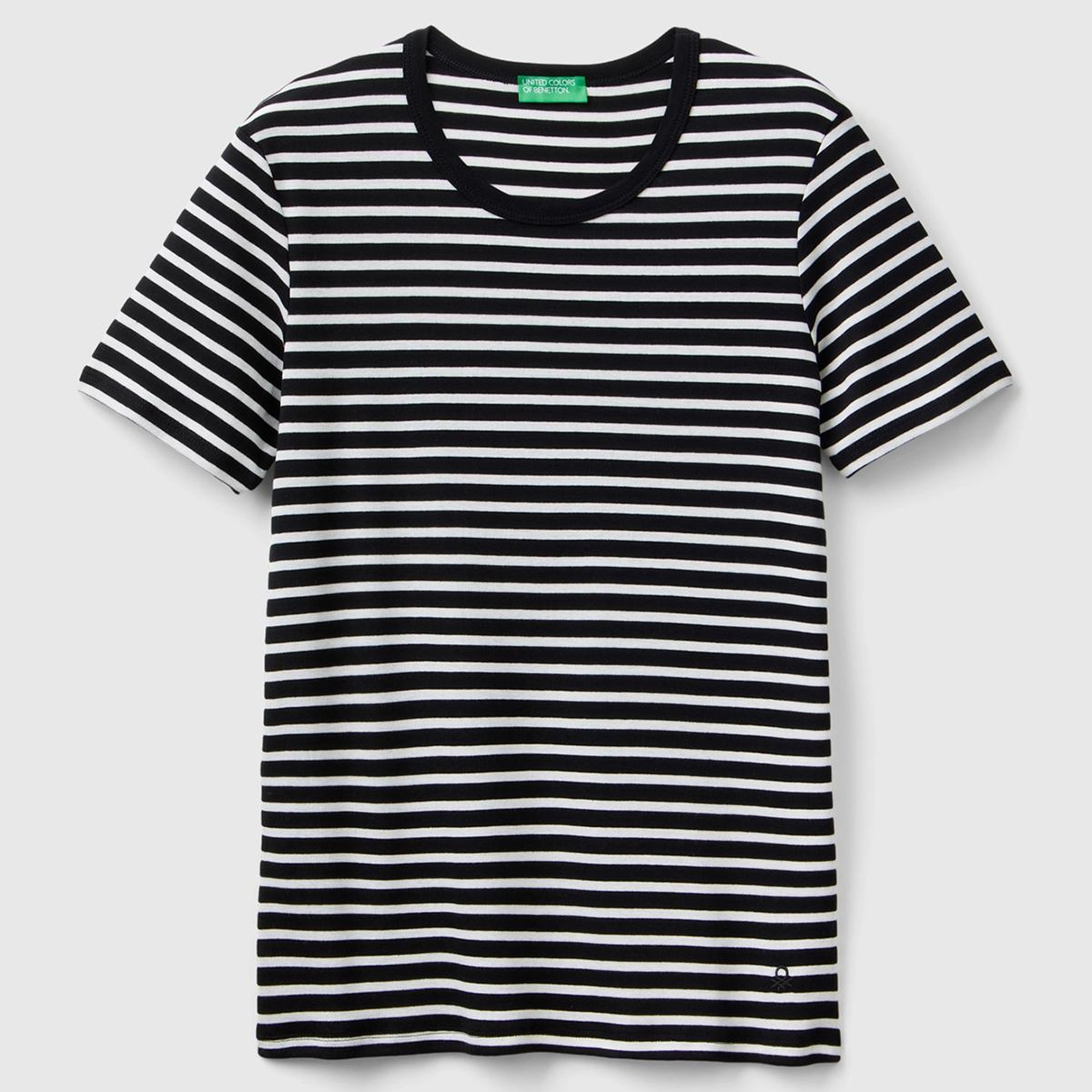 Kadın Siyah %100 Pamuk Sol Altı Logolu Çizgili Yuvarlak Yaka T-Shirt