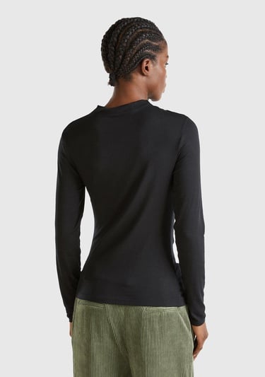  Kadın Siyah Modal Karışımlı Omzu Büzgü Detaylı Yarım Balıkçı Yaka Sweatshirt