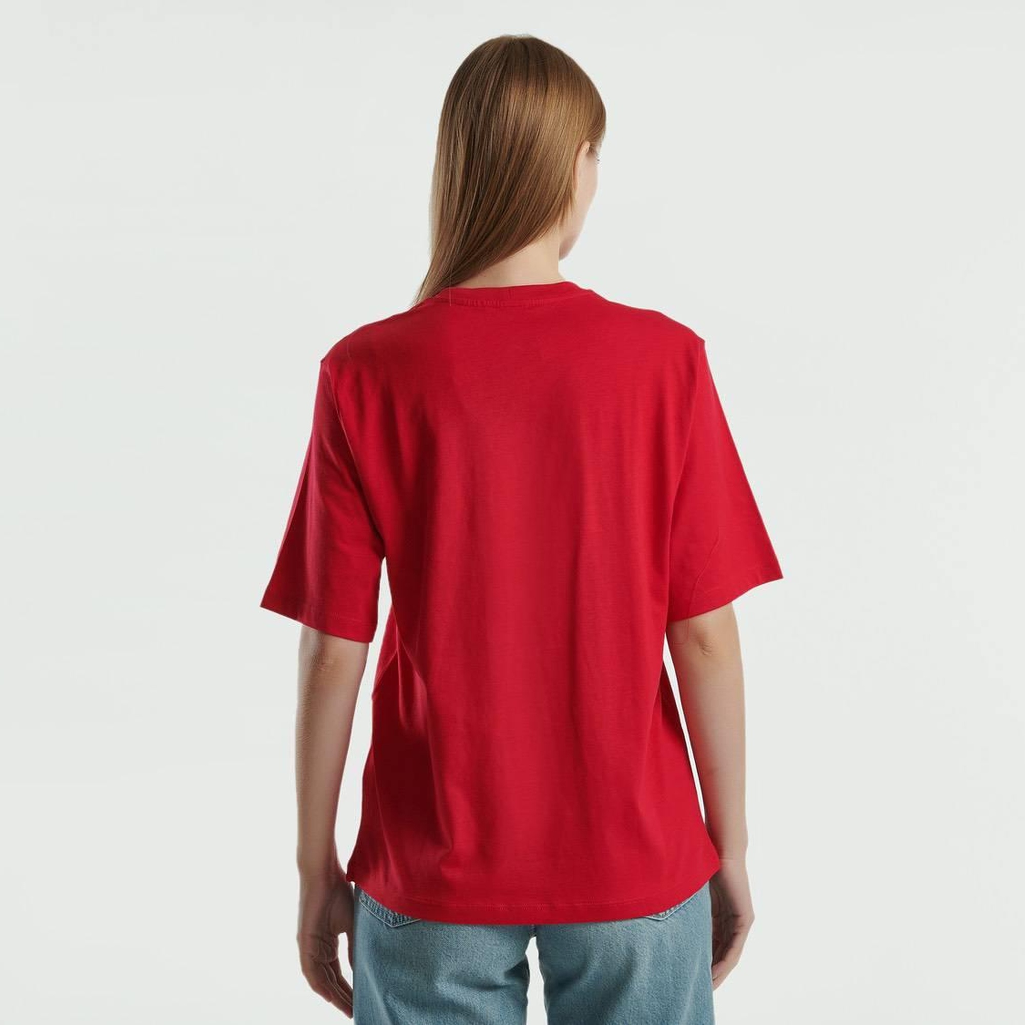 Kadın Kırmızı %100 Pamuk Önü Logolu Kısa Kollu Yuvarlak Yaka T-Shirt