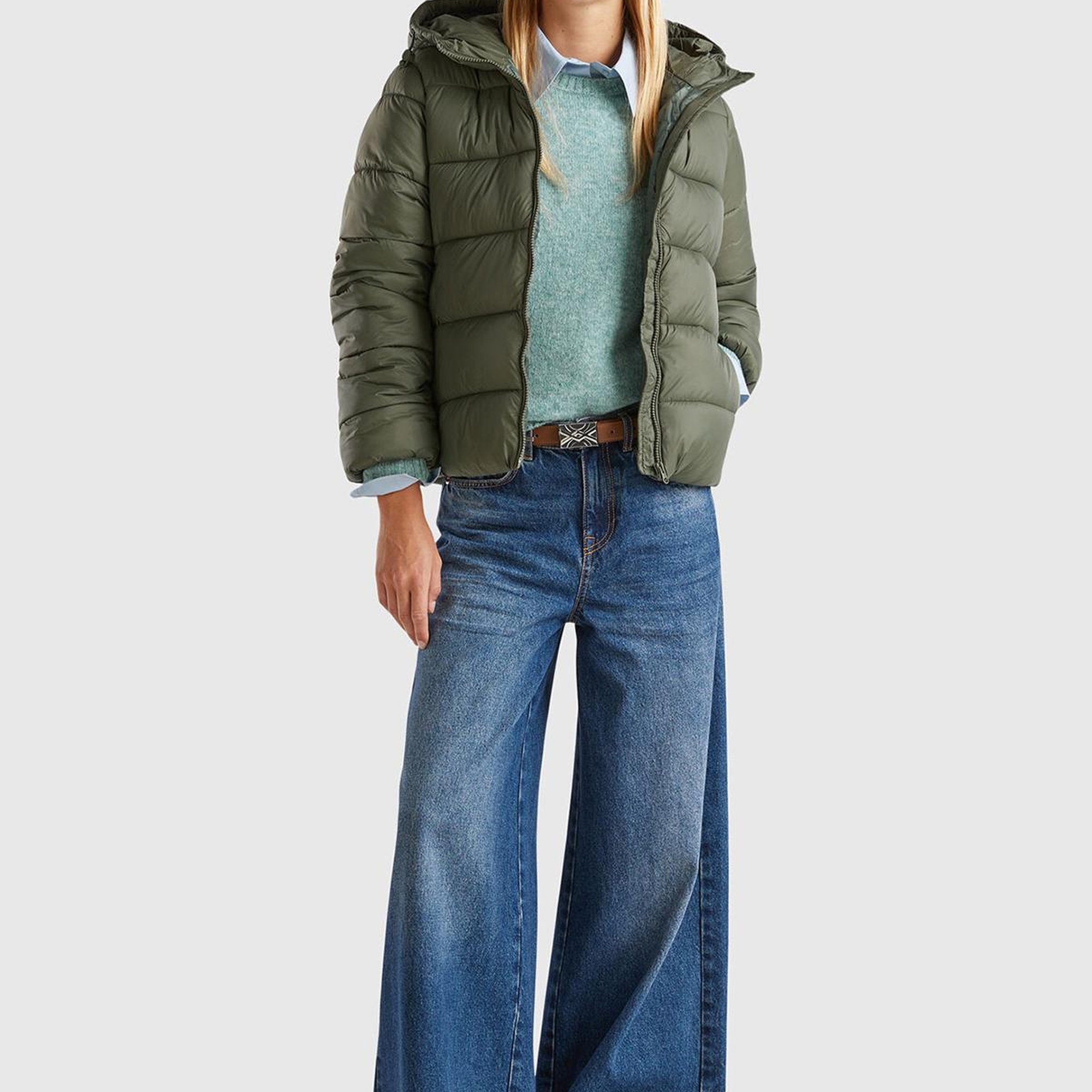 Kadın Yeşil Önü Cepli Fermuar Kapamalı Büzgü Kapüşonlu Mont