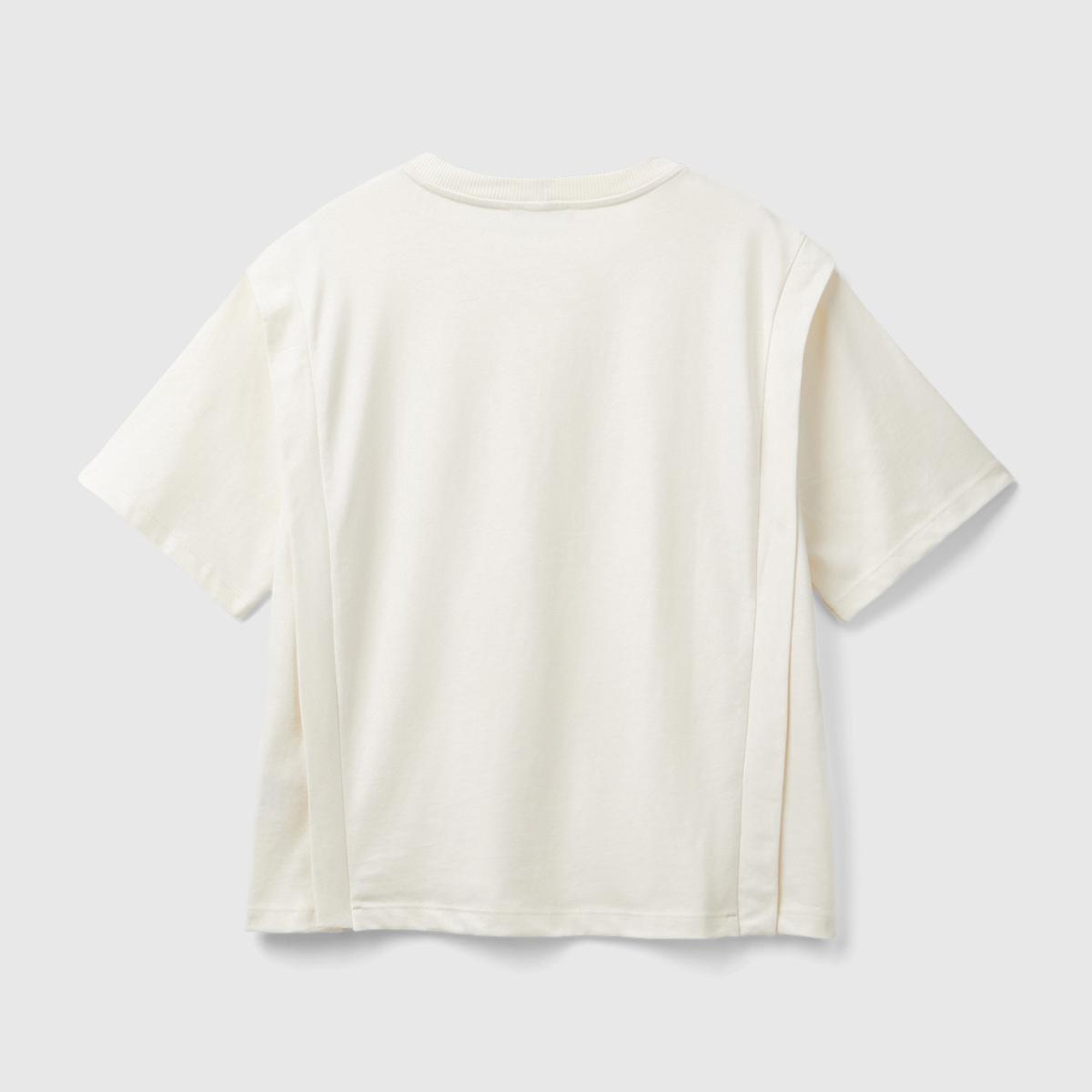 Kadın Krem %100 Pamuk Yarım Kollu Yuvarlak Yaka Düz T-Shirt