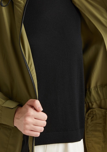  Kadın Haki Beli Büzgü İpli Kapüşonşlu Trençkot